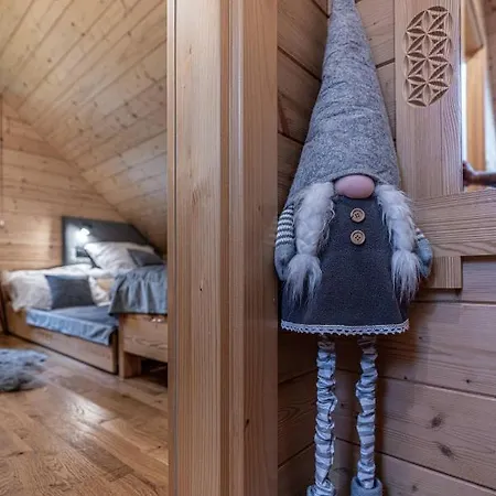 W Lipowskiej Chacie - Jacuzzi I Sauna Daire