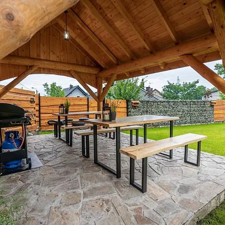 W Lipowskiej Chacie - Jacuzzi I Sauna Apartment *